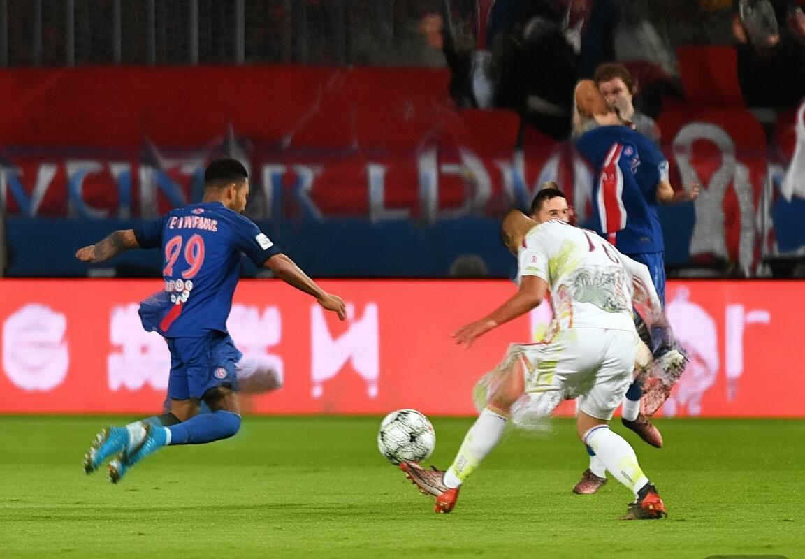 2019法甲女足巅峰对决：巴黎日耳曼VS里昂精彩回顾(图3)