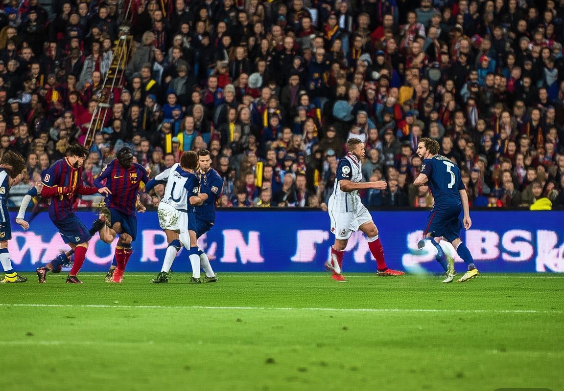 巴塞罗那VS毕尔巴鄂：梅西新星对决解析及战术启示(图1)